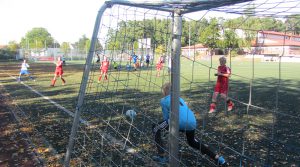 Hier konnte der Torwart von Post SV Detmold halten. Viermal musste er aber beim Spiel gegen unsere D1-Jugend hinter sich greifen